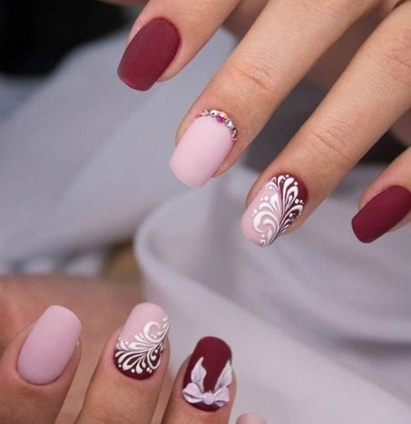 embellished nails 7 16+ Lovely Nail Polish Trends for Spring & Summer - 27
