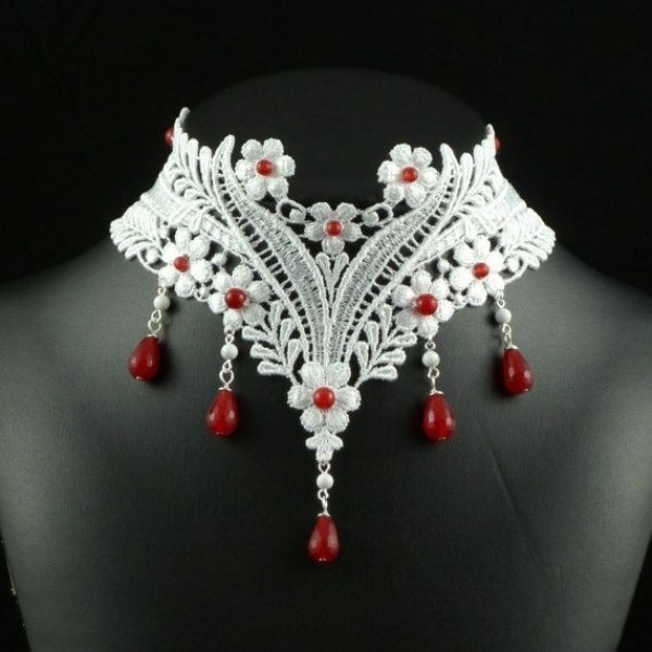35 Unexpected & Creative Handmade Mother's Day Gift Ideas 125 handmade jewelry 8 35 Unexpected & Creative Handmade Mother's Day Gift Ideas - 125