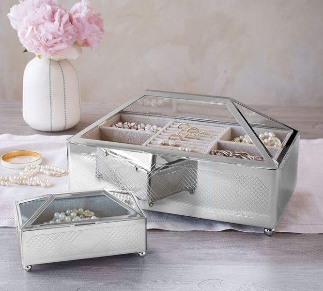 jewelry box 7 28+ Most Fascinating Mother's Day Gift Ideas - 32