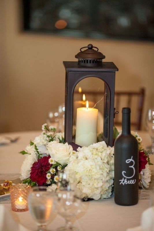 79+ Insanely Stunning Wedding Centerpiece Ideas 21 lantern wedding centerpieces 3 79+ Insanely Stunning Wedding Centerpiece Ideas - 21