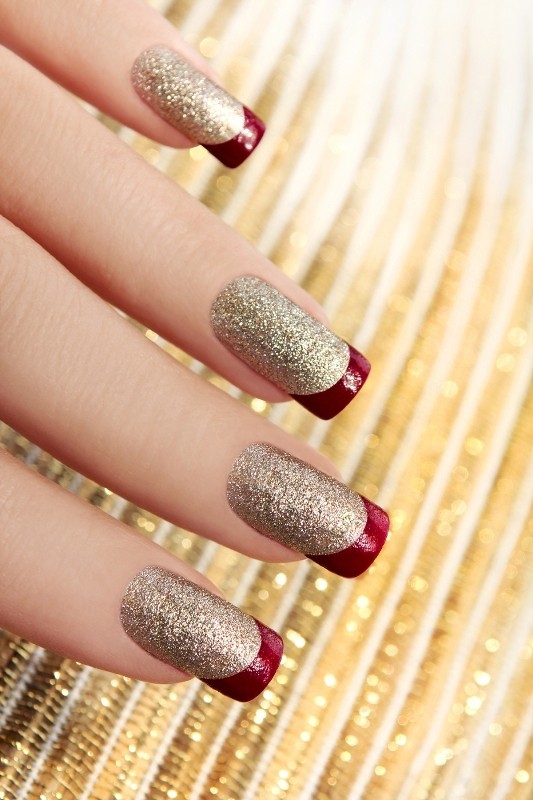 16+ Lovely Nail Polish Trends for Spring & Summer 188 layering two colors 1 16+ Lovely Nail Polish Trends for Spring & Summer - 188
