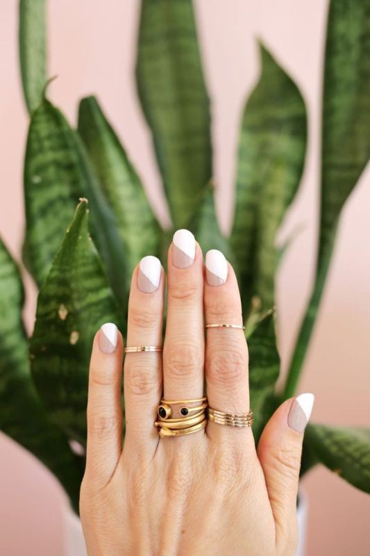 modern-French-manicure-1 16+ Lovely Nail Polish Trends for Spring & Summer 2022