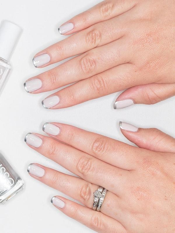 modern-French-manicure-6 16+ Lovely Nail Polish Trends for Spring & Summer 2022