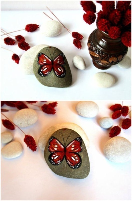 mothers-day-stone-art-2 35 Unexpected & Creative Handmade Mother's Day Gift Ideas