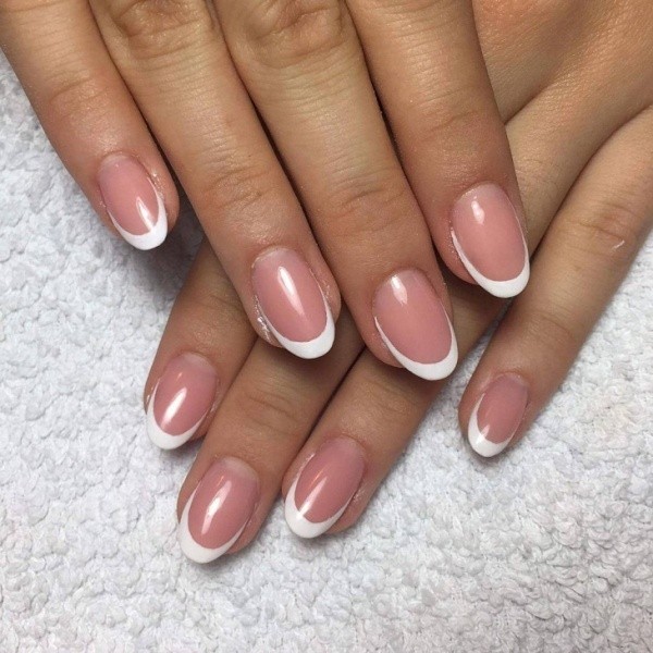 16+ Lovely Nail Polish Trends for Spring & Summer 80 negative space nails 8 16+ Lovely Nail Polish Trends for Spring & Summer - 80