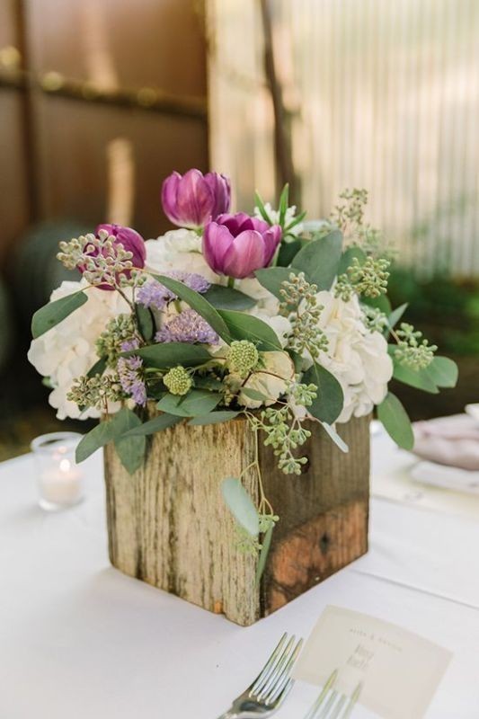 79+ Insanely Stunning Wedding Centerpiece Ideas 40 non traditional wedding vases 4 79+ Insanely Stunning Wedding Centerpiece Ideas - 40