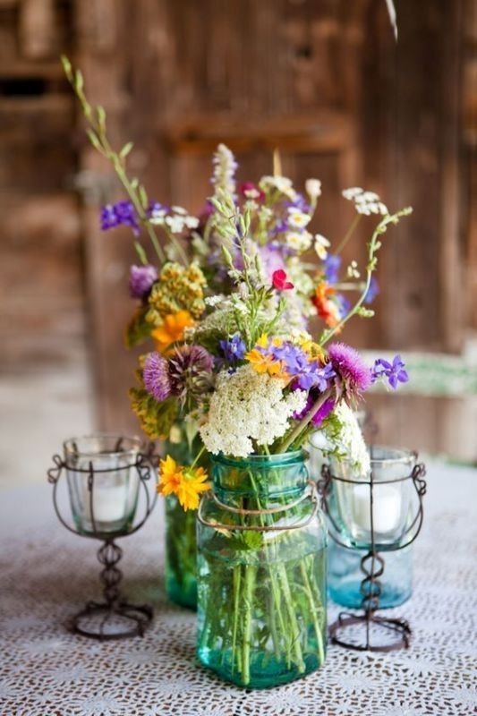 79+ Insanely Stunning Wedding Centerpiece Ideas 44 non traditional wedding vases 8 79+ Insanely Stunning Wedding Centerpiece Ideas - 44