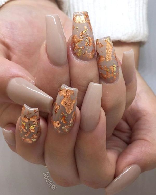 nude-nails-10 16+ Lovely Nail Polish Trends for Spring & Summer 2022