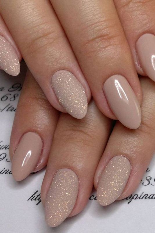 nude-nails 16+ Lovely Nail Polish Trends for Spring & Summer 2022