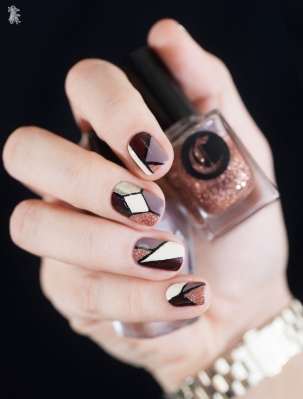 16+ Lovely Nail Polish Trends for Spring & Summer 98 striped nails 2 16+ Lovely Nail Polish Trends for Spring & Summer - 98