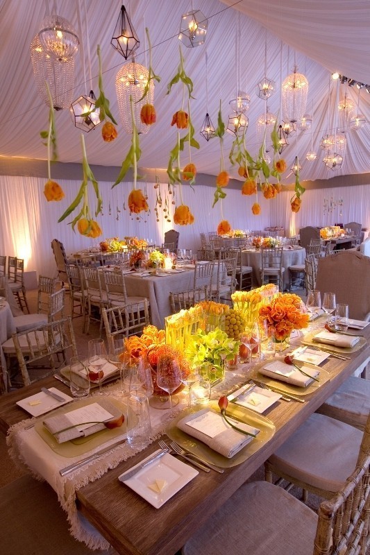 79+ Insanely Stunning Wedding Centerpiece Ideas 88 suspended wedding centerpieces 2 79+ Insanely Stunning Wedding Centerpiece Ideas - 88