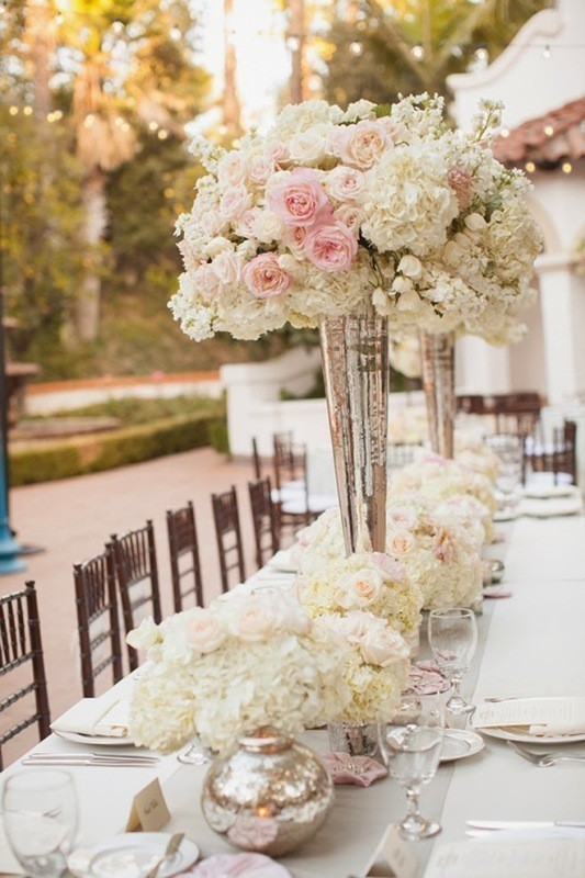 79+ Insanely Stunning Wedding Centerpiece Ideas 139 tall wedding centerpieces 14 79+ Insanely Stunning Wedding Centerpiece Ideas - 139