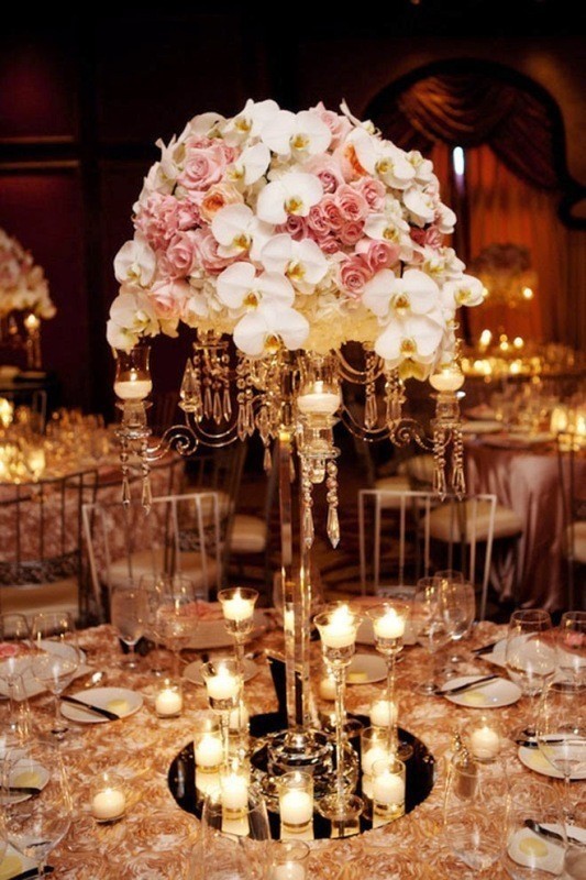 79+ Insanely Stunning Wedding Centerpiece Ideas 140 tall wedding centerpieces 15 79+ Insanely Stunning Wedding Centerpiece Ideas - 140