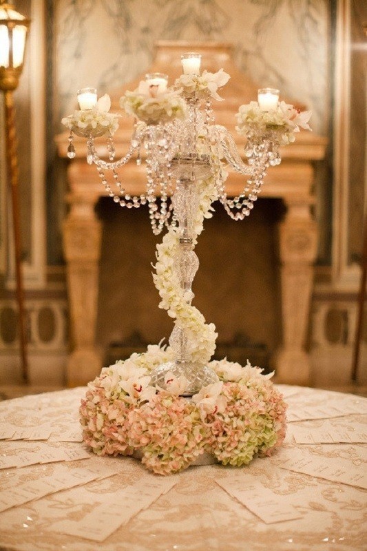 79+ Insanely Stunning Wedding Centerpiece Ideas 144 tall wedding centerpieces 19 79+ Insanely Stunning Wedding Centerpiece Ideas - 144