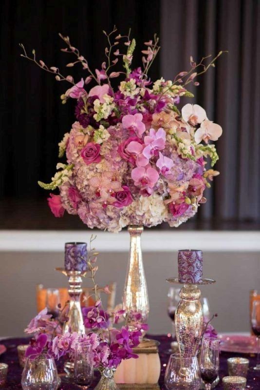 79+ Insanely Stunning Wedding Centerpiece Ideas 148 tall wedding centerpieces 23 79+ Insanely Stunning Wedding Centerpiece Ideas - 148