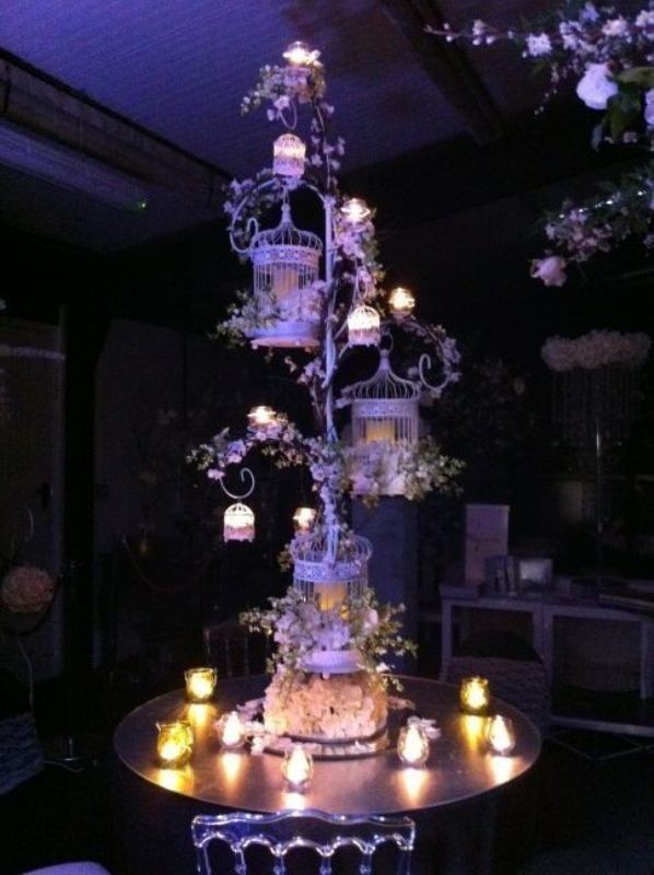 79+ Insanely Stunning Wedding Centerpiece Ideas 154 tall wedding centerpieces 29 79+ Insanely Stunning Wedding Centerpiece Ideas - 154