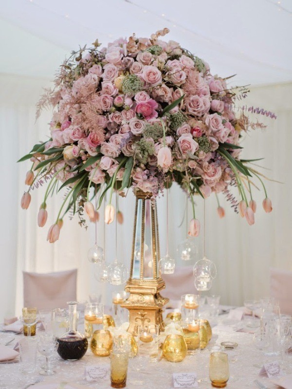 79+ Insanely Stunning Wedding Centerpiece Ideas 157 tall wedding centerpieces 32 79+ Insanely Stunning Wedding Centerpiece Ideas - 157