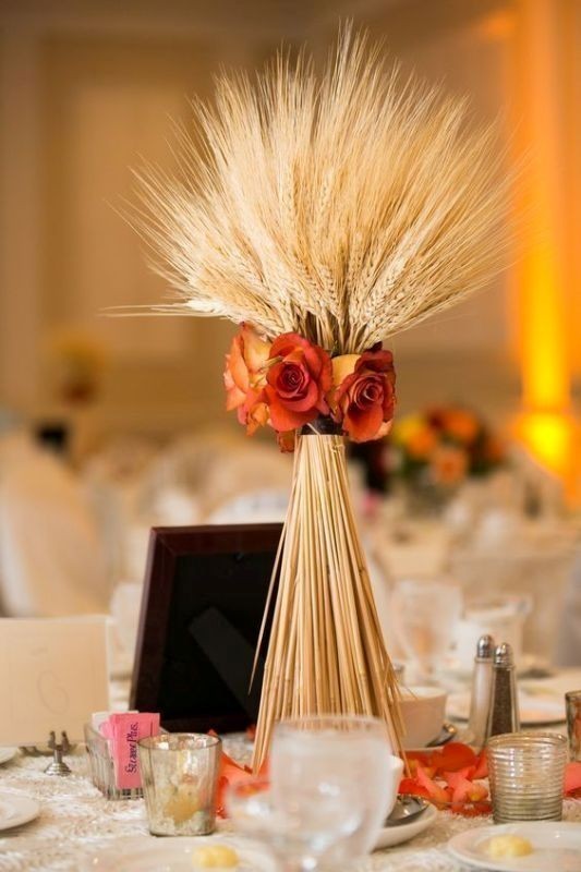 79+ Insanely Stunning Wedding Centerpiece Ideas 129 tall wedding centerpieces 4 79+ Insanely Stunning Wedding Centerpiece Ideas - 129