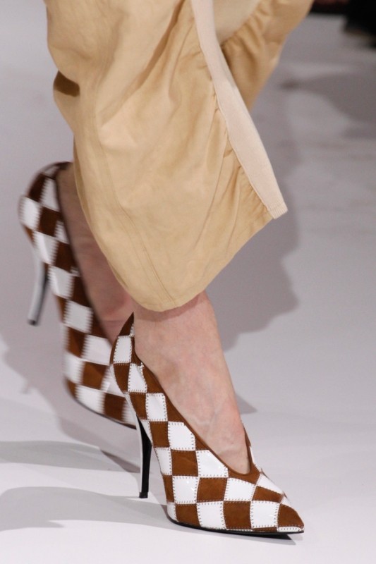 thin heels 7 Top 10 Catchiest Spring / Summer Shoe Trends for Women - 19