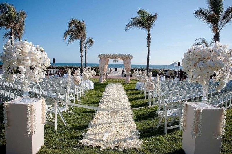 wedding aisle decoration ideas 30 82+ Awesome Outdoor Wedding Decoration Ideas - 67
