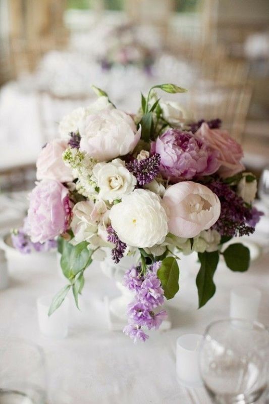 79+ Insanely Stunning Wedding Centerpiece Ideas 164 wedding centerpiece ideas 2 79+ Insanely Stunning Wedding Centerpiece Ideas - 164