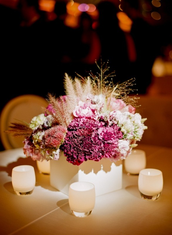 79+ Insanely Stunning Wedding Centerpiece Ideas 189 wedding centerpiece ideas 27 79+ Insanely Stunning Wedding Centerpiece Ideas - 189