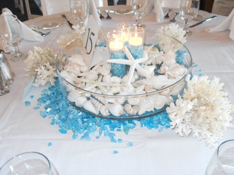79+ Insanely Stunning Wedding Centerpiece Ideas 16 wedding centerpieces 14 79+ Insanely Stunning Wedding Centerpiece Ideas - 16