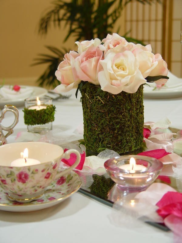 79+ Insanely Stunning Wedding Centerpiece Ideas 6 wedding centerpieces 4 79+ Insanely Stunning Wedding Centerpiece Ideas - 6