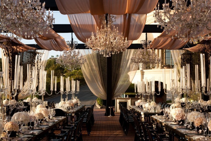 88+ Unique Ideas for Decorating Your Outdoor Wedding 77 wedding tent decoration ideas 16 88+ Unique Ideas for Decorating Your Outdoor Wedding - 77