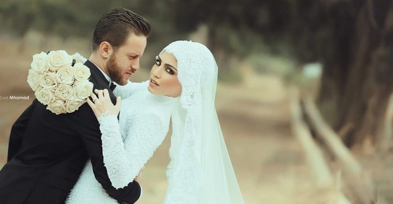 Muslim bride 84+ Coolest Wedding Dresses for Muslim Brides - wedding dresses for Muslims 2