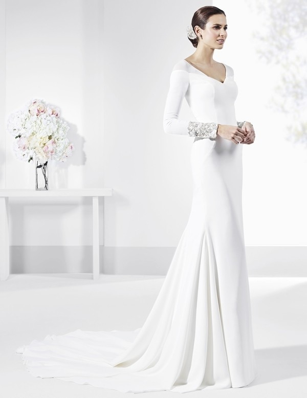Muslim-wedding-dresses-100 84+ Coolest Wedding Dresses for Muslim Brides in 2020