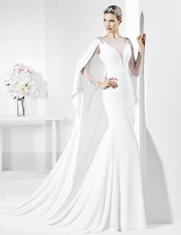 Muslim-wedding-dresses-105 84+ Coolest Wedding Dresses for Muslim Brides in 2020