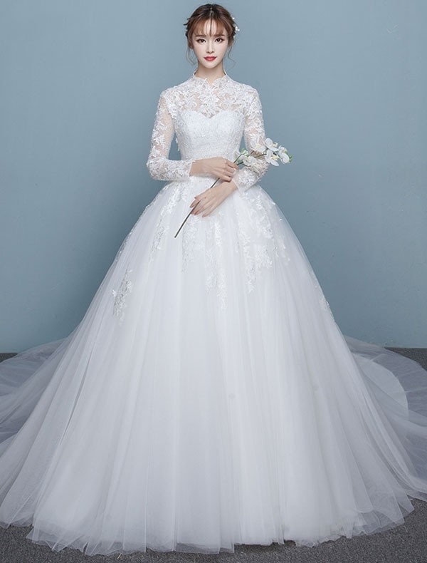 84+ Coolest Wedding Dresses for Muslim Brides 110 Muslim wedding dresses 108 84+ Coolest Wedding Dresses for Muslim Brides - 110