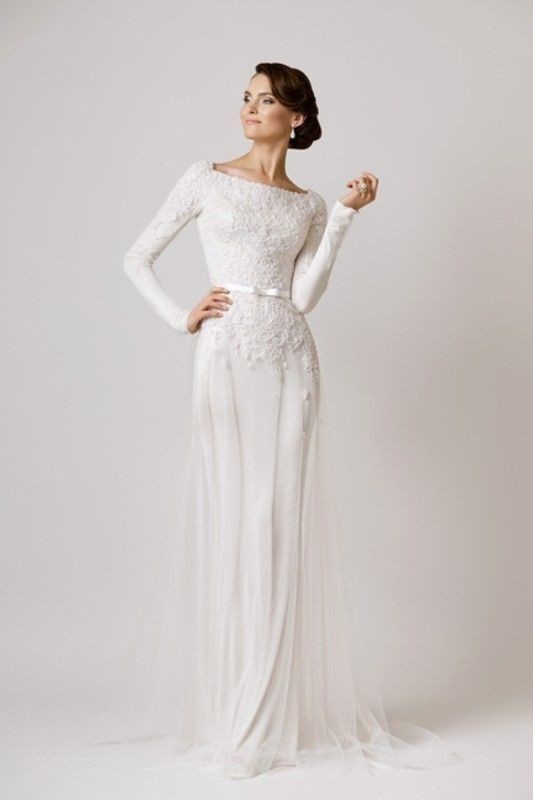 84+ Coolest Wedding Dresses for Muslim Brides 44 Muslim wedding dresses 42 84+ Coolest Wedding Dresses for Muslim Brides - 44