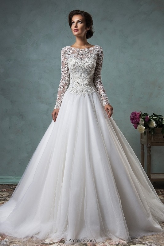 84+ Coolest Wedding Dresses for Muslim Brides 49 Muslim wedding dresses 47 84+ Coolest Wedding Dresses for Muslim Brides - 49
