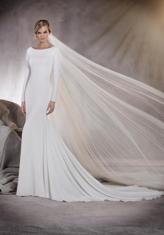 Muslim-wedding-dresses-55 84+ Coolest Wedding Dresses for Muslim Brides in 2020