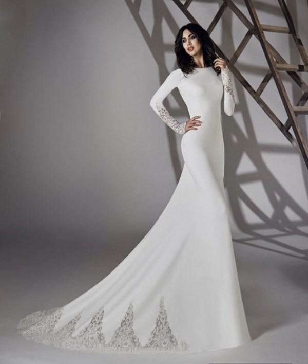Muslim-wedding-dresses-65 84+ Coolest Wedding Dresses for Muslim Brides in 2020
