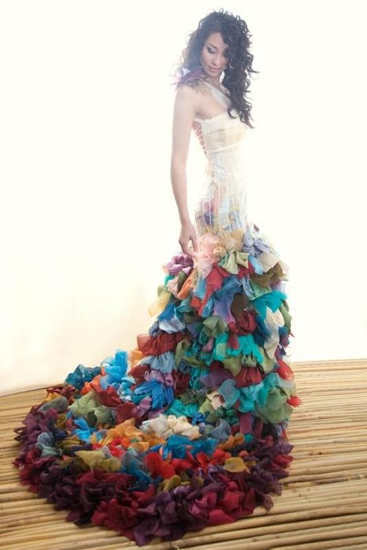 colored-wedding-dresses-2017-109 75+ Most Breathtaking Colored Wedding Dresses in 2020