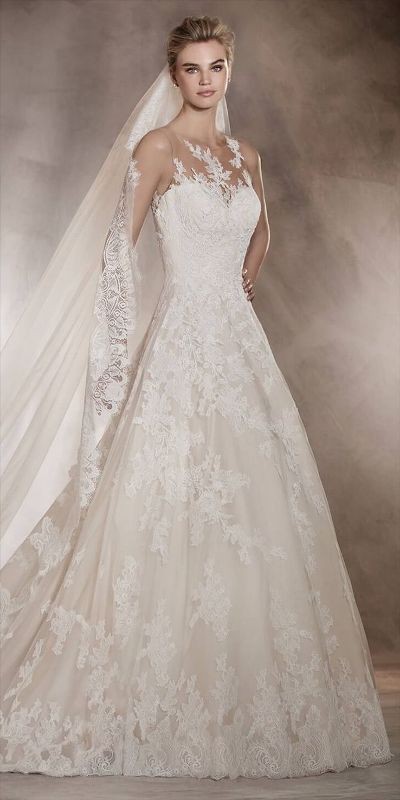 flattering-wedding-dresses-2017-12 89+ Most Flattering Wedding Dresses Brides-to-be Need to See