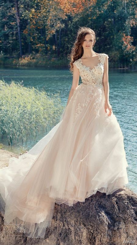 flattering-wedding-dresses-2017-28 89+ Most Flattering Wedding Dresses Brides-to-be Need to See