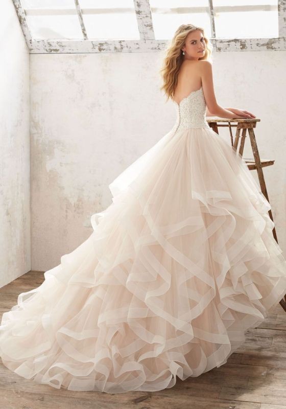 89+ Most Flattering Wedding Dresses Brides-to-be Need to ...