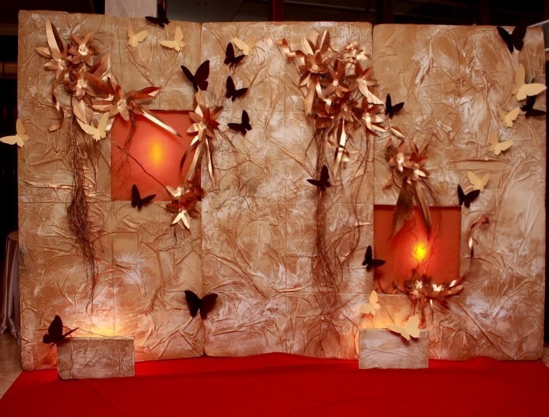 83+ Dreamy Unique Wedding Backdrop Ideas 130 wedding backdrops 2017 128 83+ Dreamy Unique Wedding Backdrop Ideas - 130