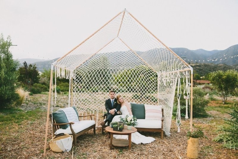 83+ Dreamy Unique Wedding Backdrop Ideas 136 wedding backdrops 2017 134 83+ Dreamy Unique Wedding Backdrop Ideas - 136