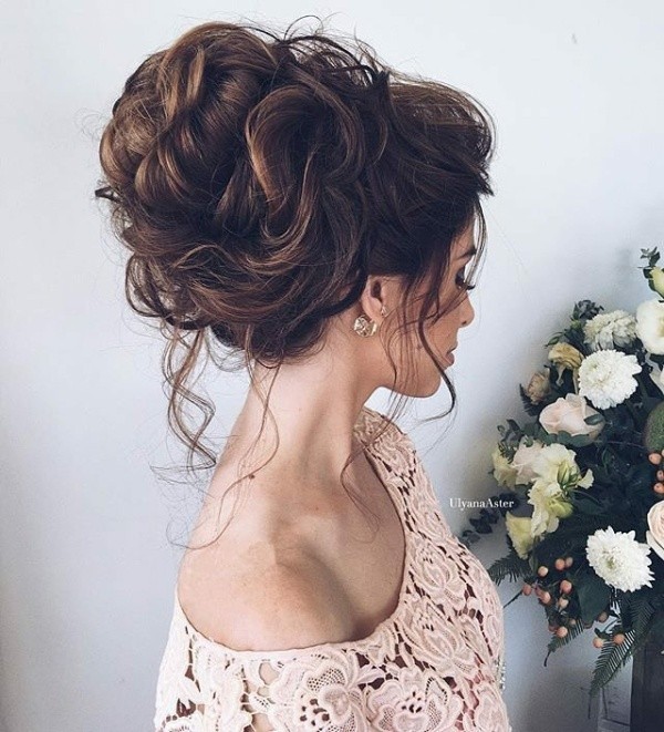 wedding-hairstyles-2017-127 81+ Beautiful Wedding Hairstyles for Elegant Brides in 2021