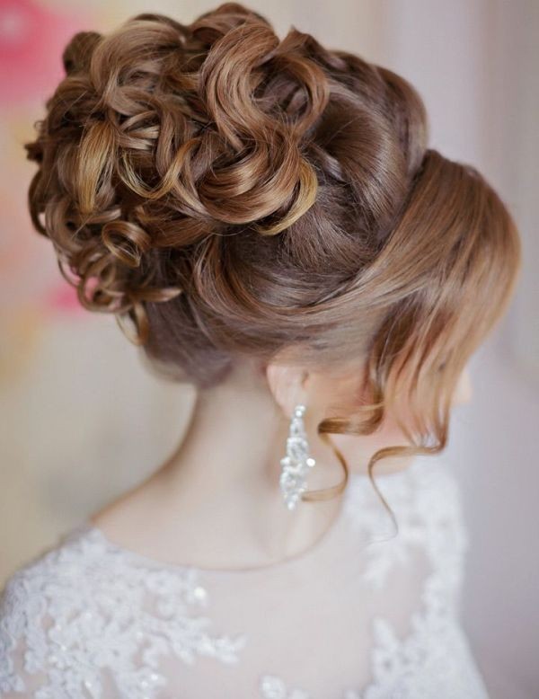 wedding hairstyles 2017 181 81+ Beautiful Wedding Hairstyles for Elegant Brides - 185