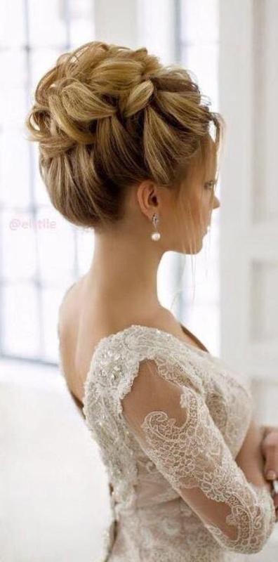 wedding hairstyles 2017 2 81+ Beautiful Wedding Hairstyles for Elegant Brides - 4