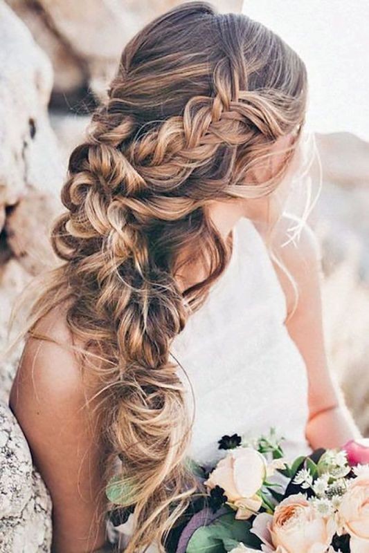 wedding-hairstyles-2017-35 81+ Beautiful Wedding Hairstyles for Elegant Brides in 2021