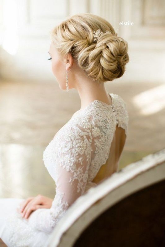 wedding hairstyles 2017 41 81+ Beautiful Wedding Hairstyles for Elegant Brides - 43