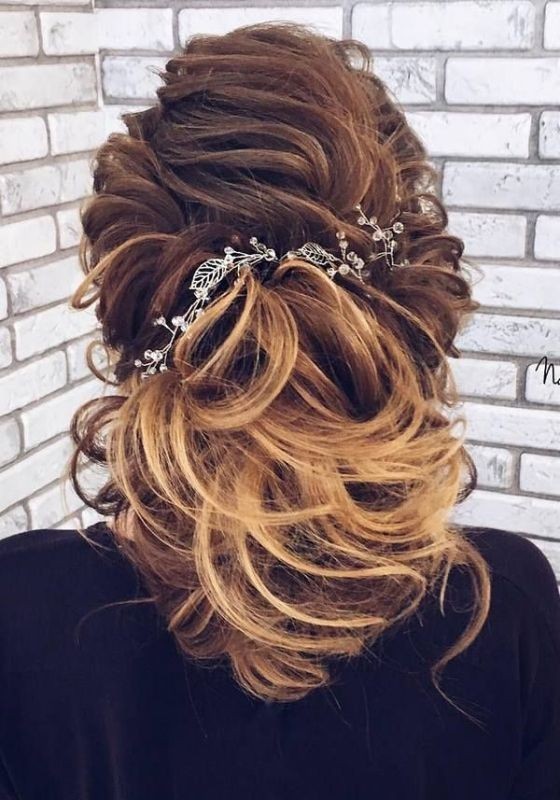 wedding hairstyles 2017 94 81+ Beautiful Wedding Hairstyles for Elegant Brides - 98