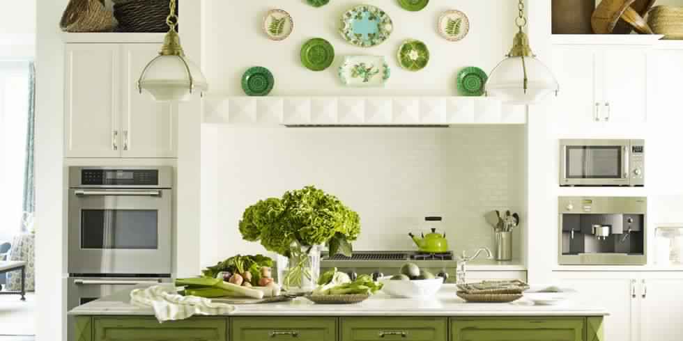 Great Ways to Make Your Dream Green Kitchen 25 54c039102c743 hbx green gingham ceiling s2 Great Ways to Make Your Dream Green Kitchen - 23